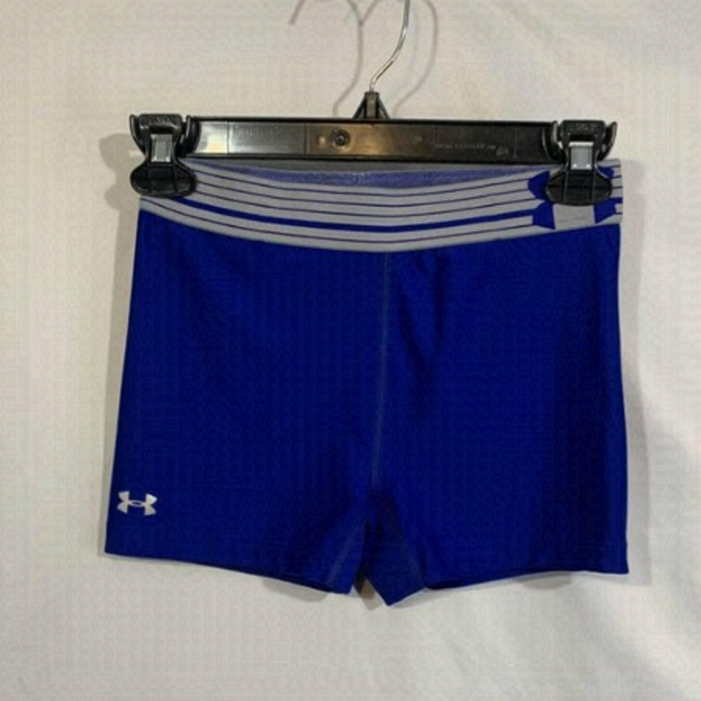 𝅺under ARMOUR running shorts. Cobalt blue. Size small. New condition.